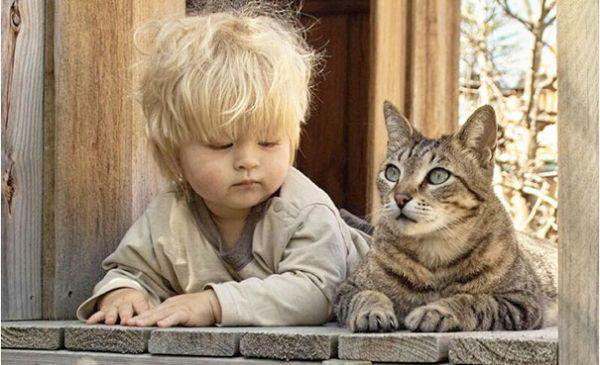 adorable-kids-with-their-cats-20-photos-6