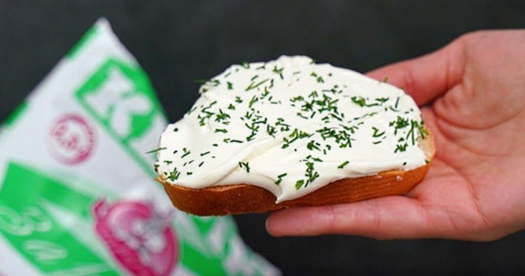 Чому варто заморожувати кефір та як його використовувати?