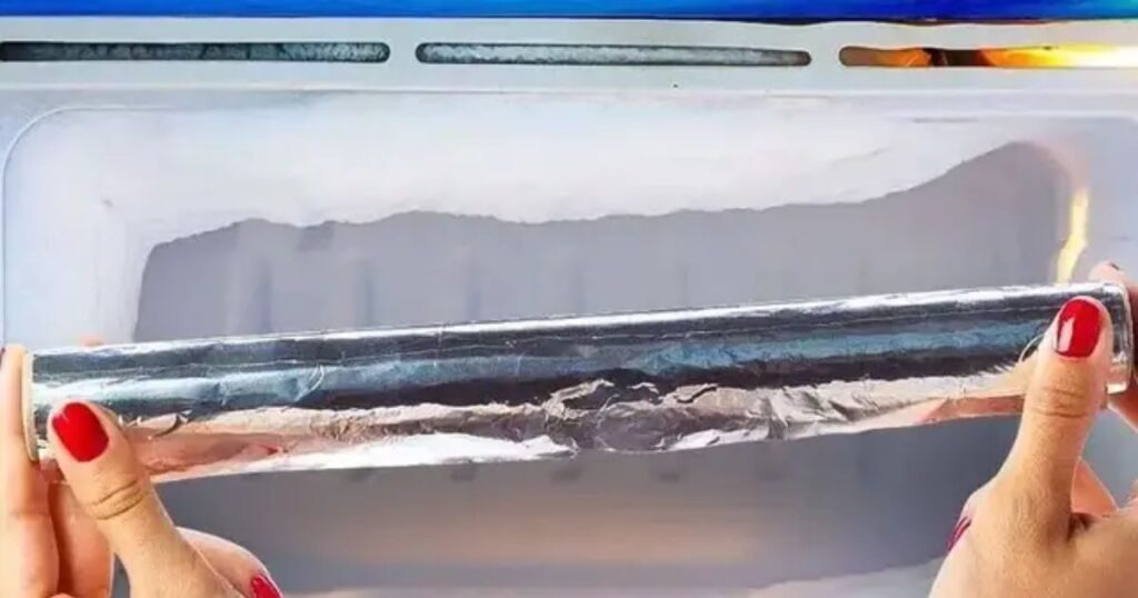 Чому алюмінієва фольга така ефективна для морозилки?