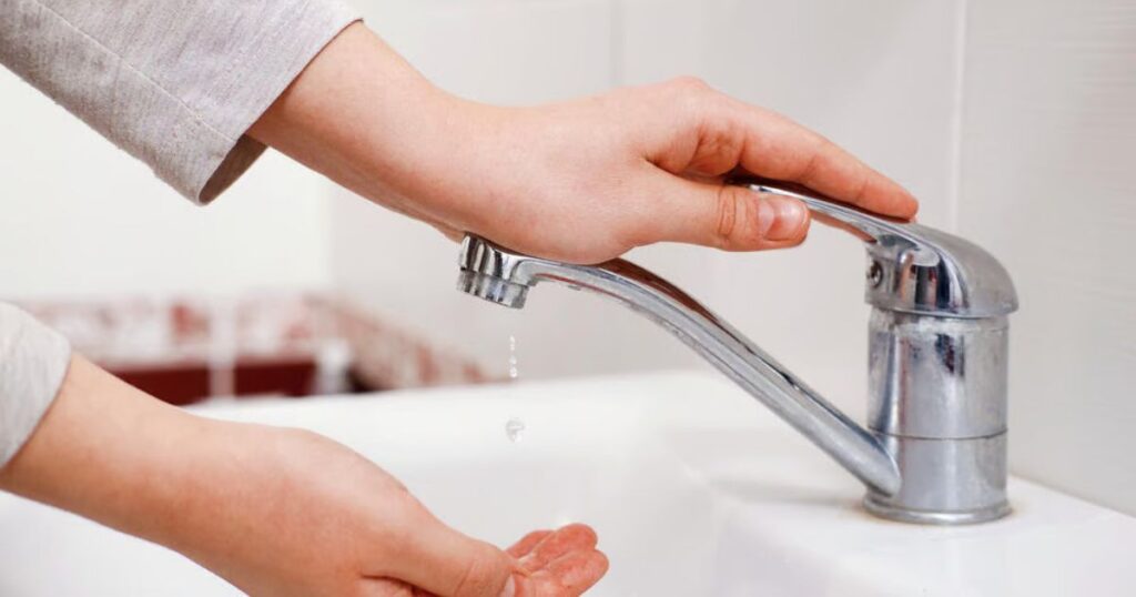 Чому деякі речі в домі можуть заважати розбагатіти? Несправні крани та сантехніка