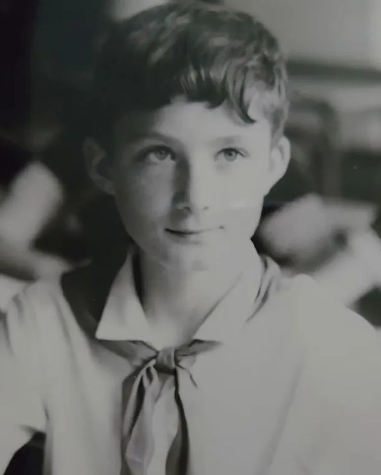 Як українські зірки виглядали в школі- Ігор Кондратюк