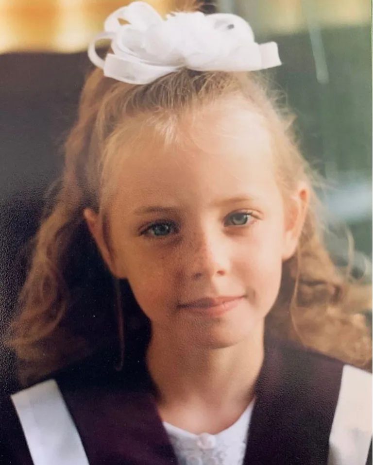 Як українські зірки виглядали в школі- Надя Дорофєєва