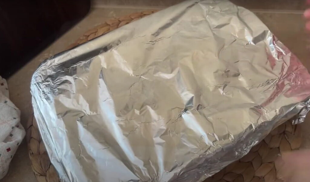 Форма накрита фольгою