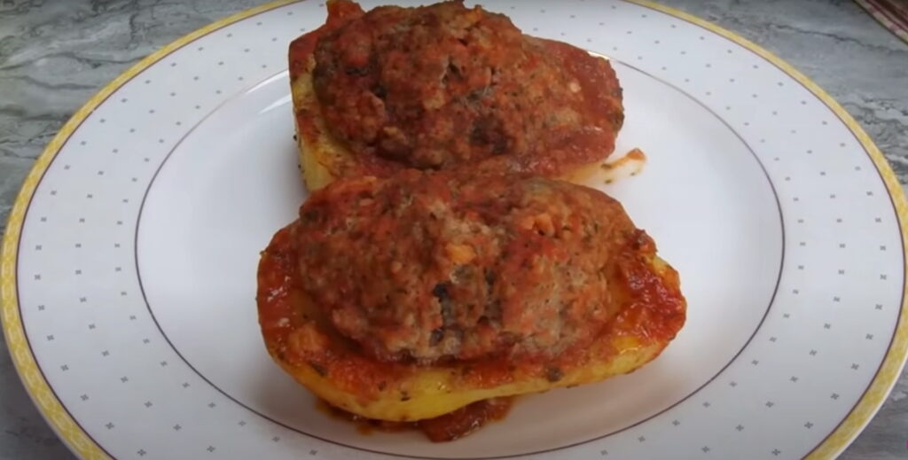 Картопляні човники з м'ясним фаршем