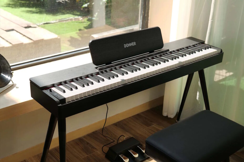 Електронне піаніно Donner OURA S100