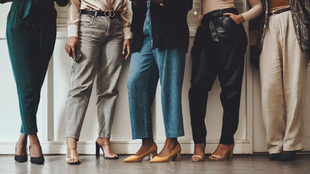 Модні жіночи штани